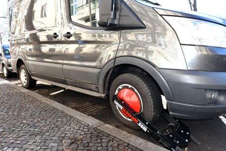 CRAFTMAX-Truckblockade-Radkralle-gebraucht-1 2