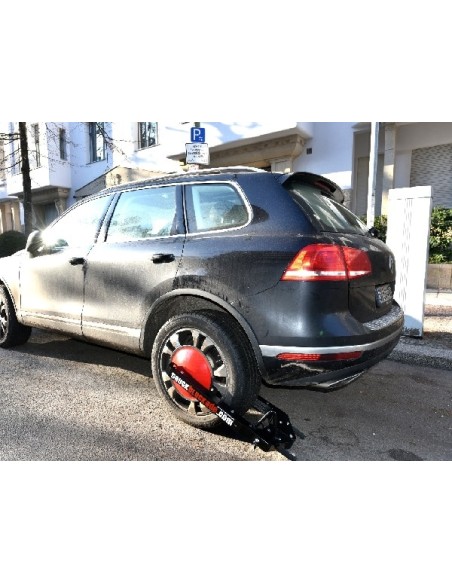 wegfahrsperre-gegen-Falschparker