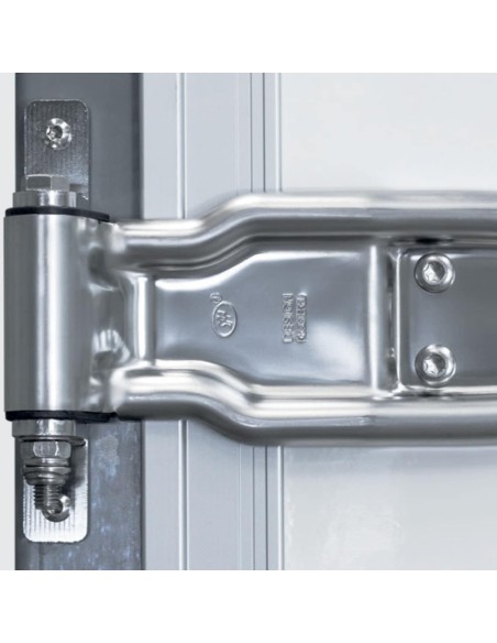 STEMA-S-Box-Thermo-Sandwich-Aufbau-mit-GFK-Oberschicht-100kmh-8