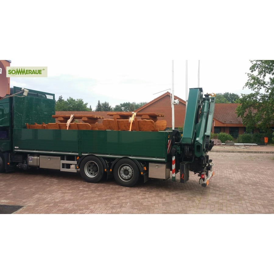 SOMMERAUE.de-Baumstamm-gartenmoebel-Transport-1