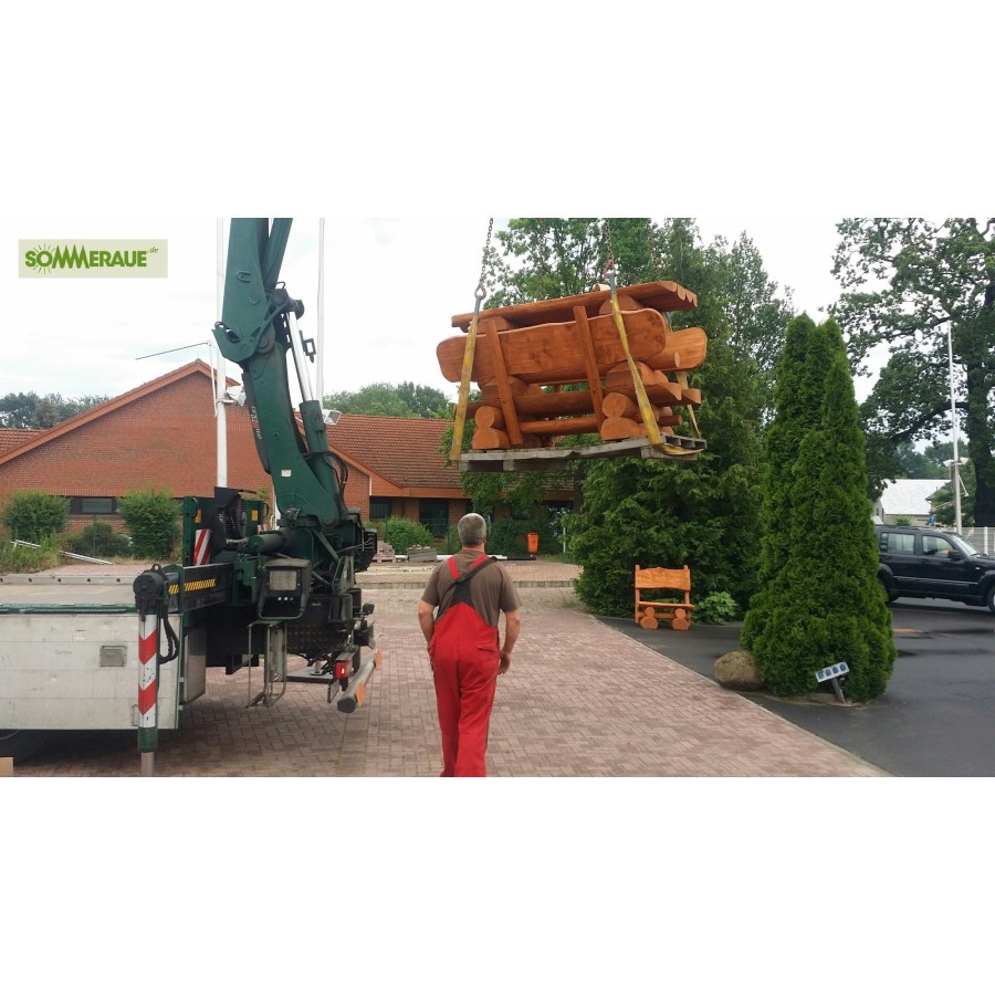 SOMMERAUE.de-Baumstamm-gartenmoebel-Transport-3