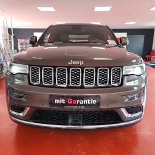Jeep-Grand-Cherokee-CRD-V6-Summit-2 2