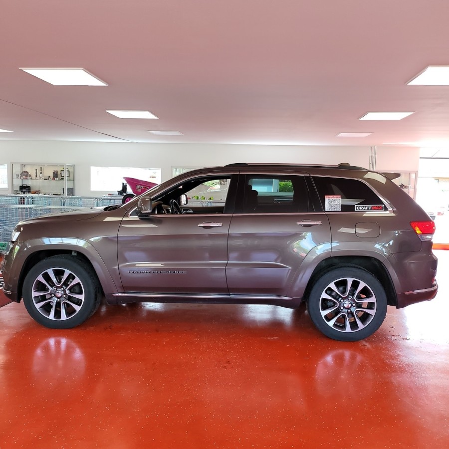 Jeep-Grand-Cherokee-CRD-V6-Summit-6