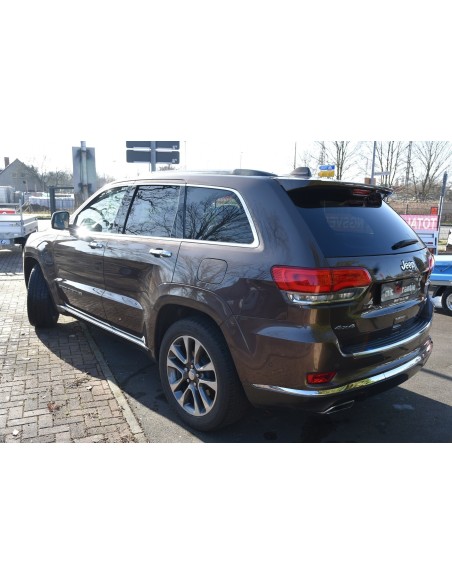 JEEP-Grand-Cherokee-Summit-4