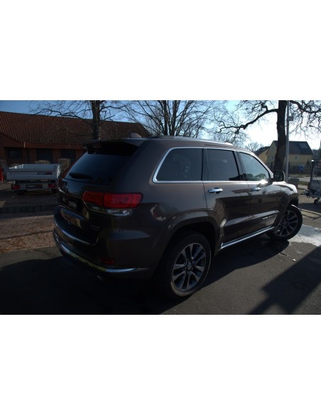 JEEP-Grand-Cherokee-Summit-8