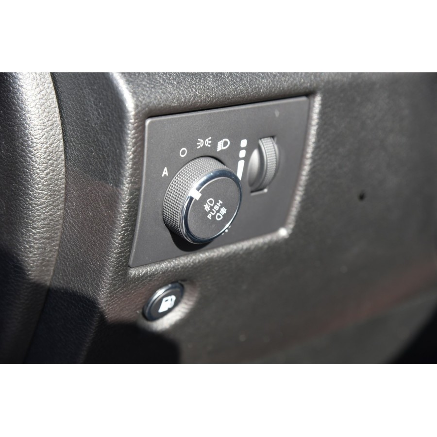 JEEP-Grand-Cherokee-Summit-25