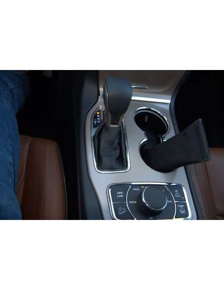 JEEP-Grand-Cherokee-Summit-27