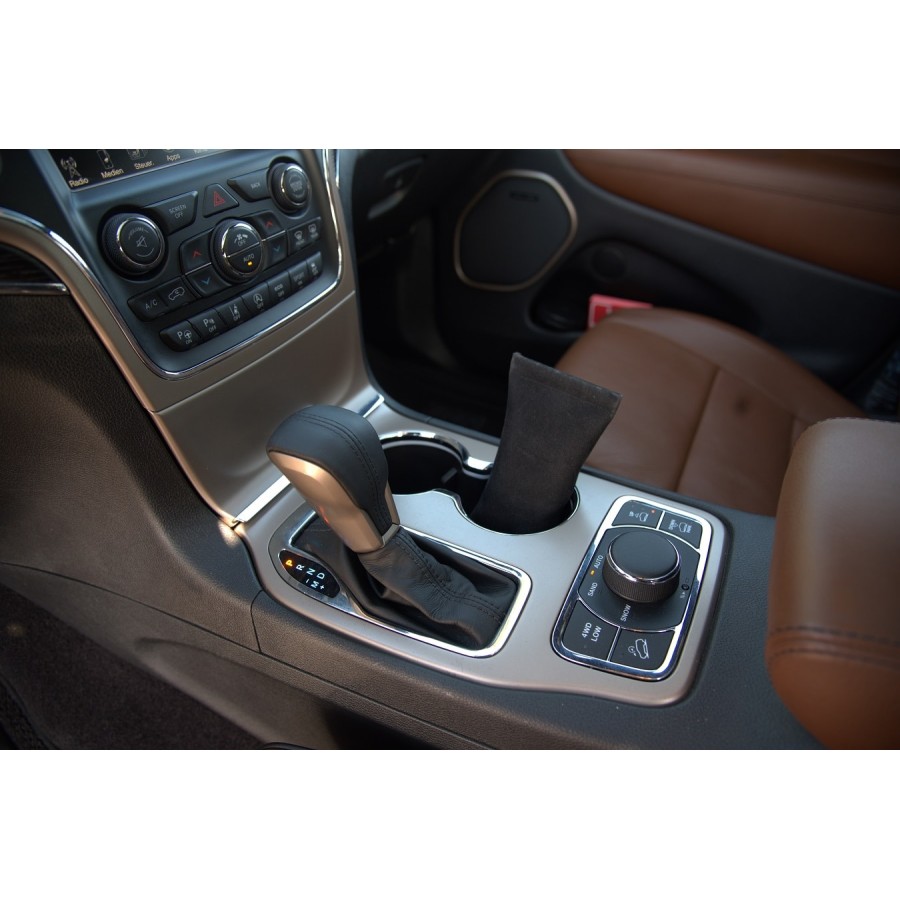 JEEP-Grand-Cherokee-Summit-29