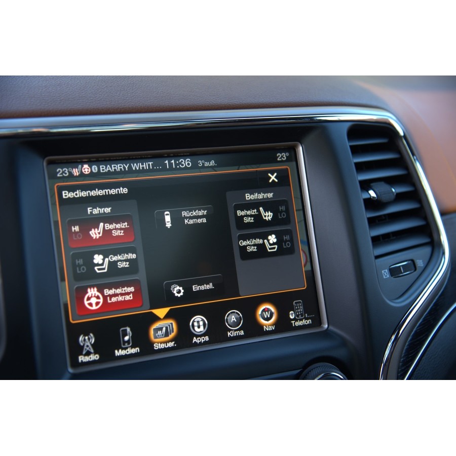 JEEP-Grand-Cherokee-Summit-32
