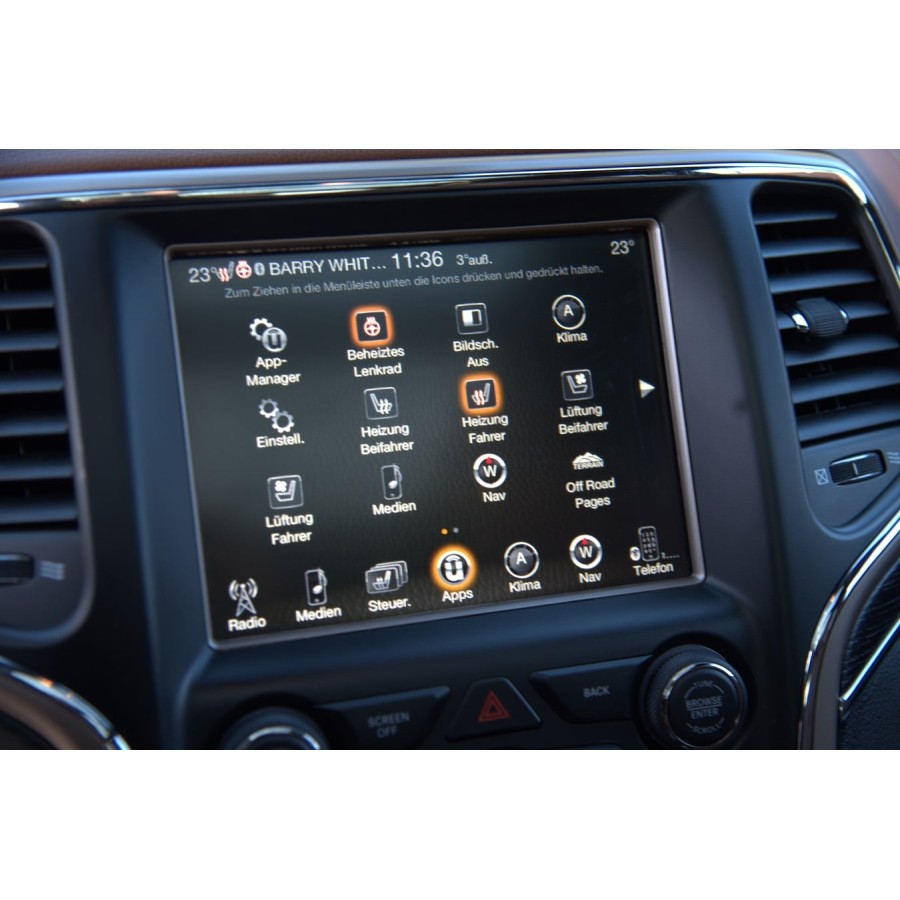 JEEP-Grand-Cherokee-Summit-33