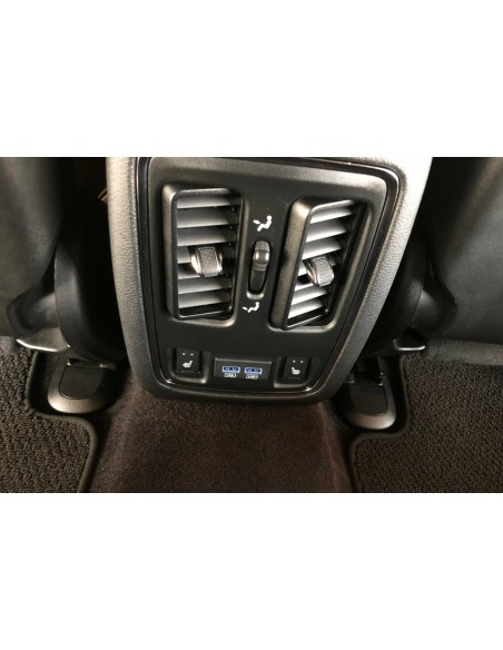 JEEP-Grand-Cherokee-Summit-47