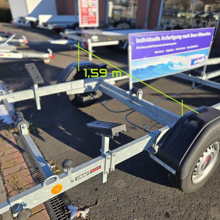 Bootstrailer-1200kg-gebremst-variabel-von-5.50-–-5.95m-Nutzlast-970-Kg-mit-V-Deichsel-made-in-germany-1
