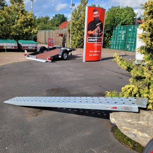 CRAFTMAX-Stahl-Auffahrschine-Laderampe-261x30cm-Traglast-1450Kg-1