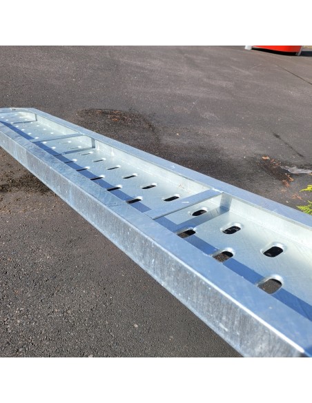 CRAFTMAX-Stahl-Auffahrschine-Laderampe-261x30cm-Traglast-1450Kg-4