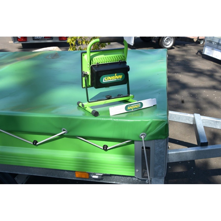 UNSINN-Arbeitsscheinwerfer-Akku-30W-2700lm-gruen-4