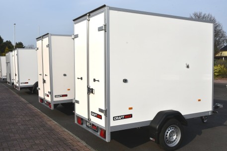 CRAFTMAX-PLYWOOD-Einachser-Kofferanhaenger-GFK-Vorfuehrmodell 2