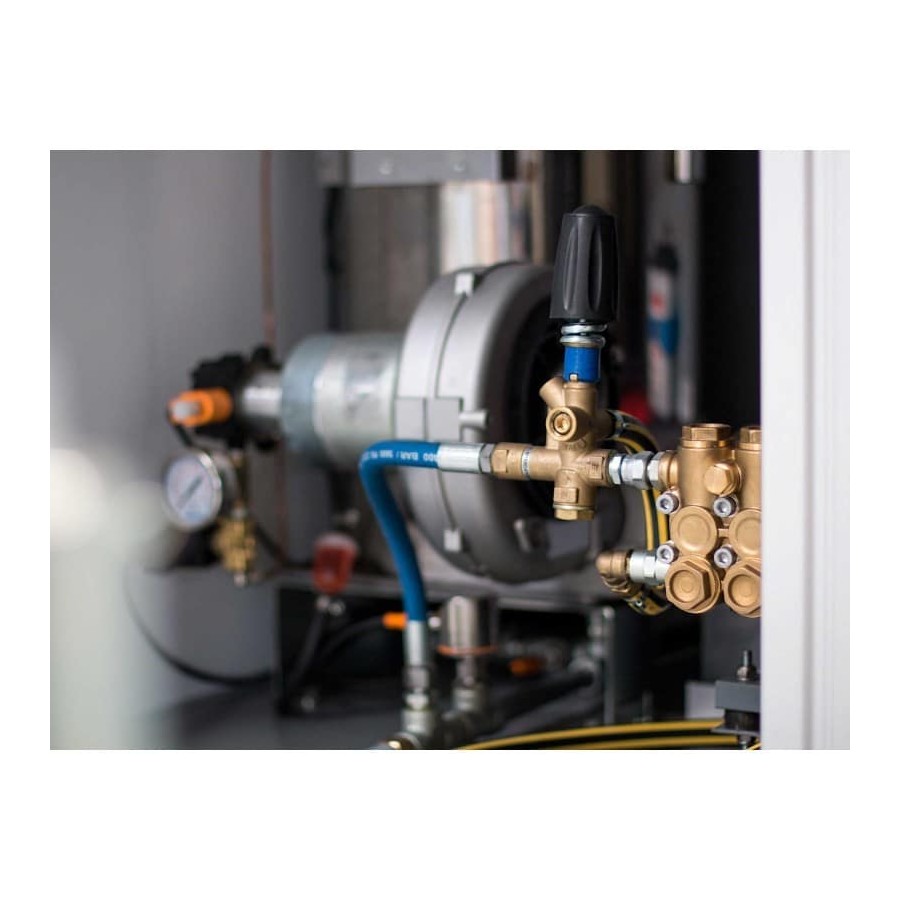 OELIATEC-BI-600-UNKRAUTBEKAeMPFUNG-MASCHINE-auf-PKW-Anhaenger-3