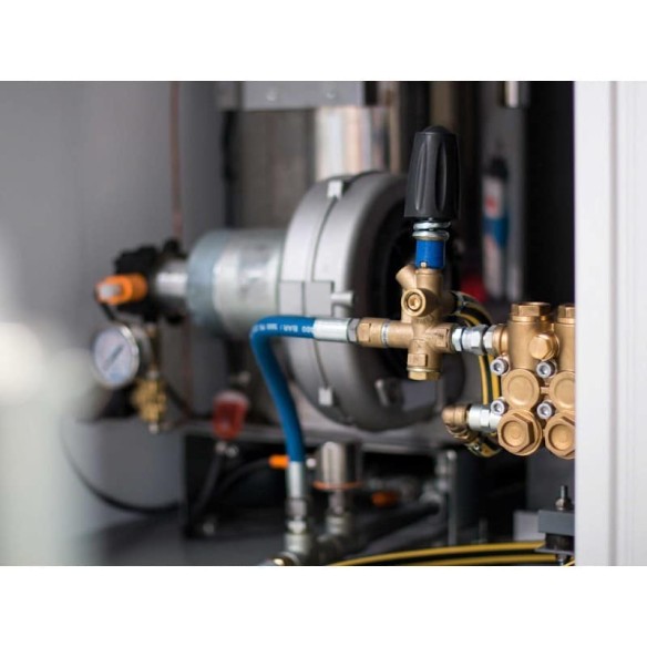 OELIATEC-BI-600-UNKRAUTBEKAeMPFUNG-MASCHINE-auf-PKW-Anhaenger-3