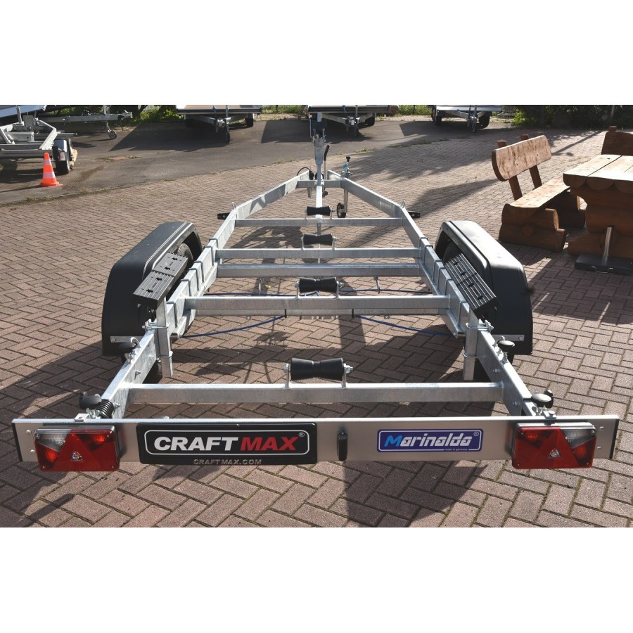 MARINALDA-Pazific-TM2001-Bootstrailer-Tandem-2000kg-3