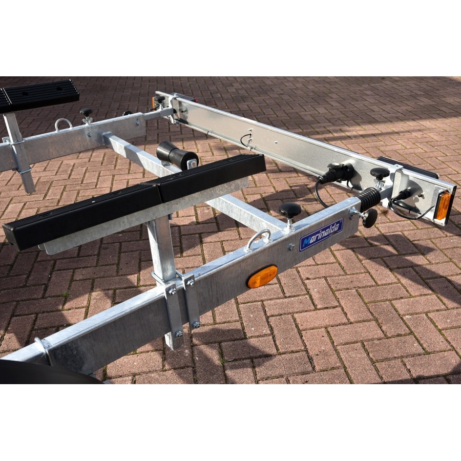 MARINALDA-Pazific-TM2001-Bootstrailer-Tandem-2000kg-9