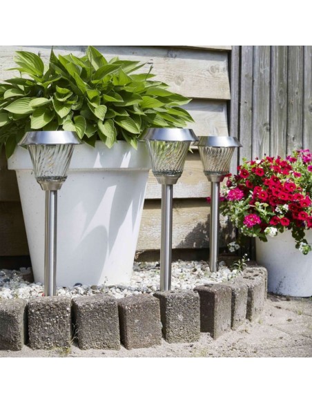 Luxbright-Solar-LED-Gartenleuchte-Calais-2