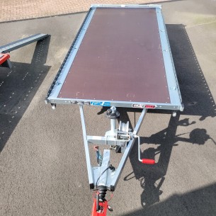 1800-Universaltransporter-3.66x1.75m-Plattform-inkl.-2-Rampen-Windenbock-Seilwinde-1 2