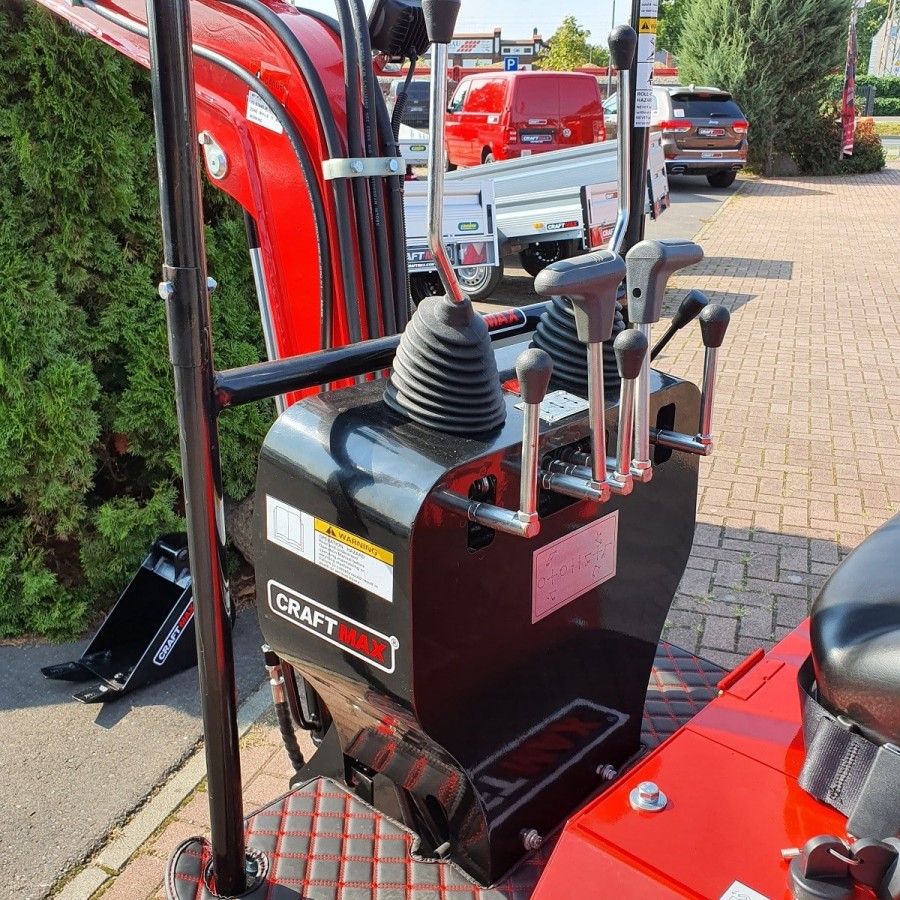 CRAFTMAX-Mini-Bagger-850hydraulic-1300-kg-Ausbrechkraft-560-kg-Reisskraft-10