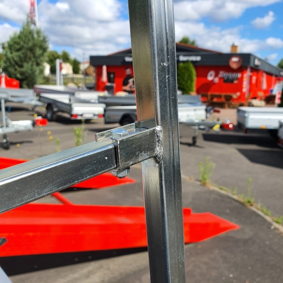 Planengestell-Metall-fuer-Hochplane-2