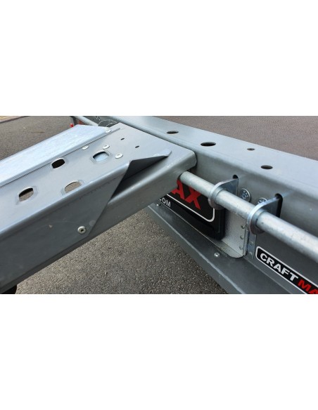 STEMA-Rampe-mit-Halterung-fuer-Motorradtransporter-2