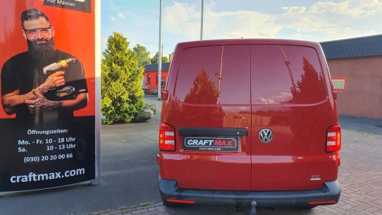 VW-Transporter-T6-Kasten-Fluegeltueren-rot-1 2