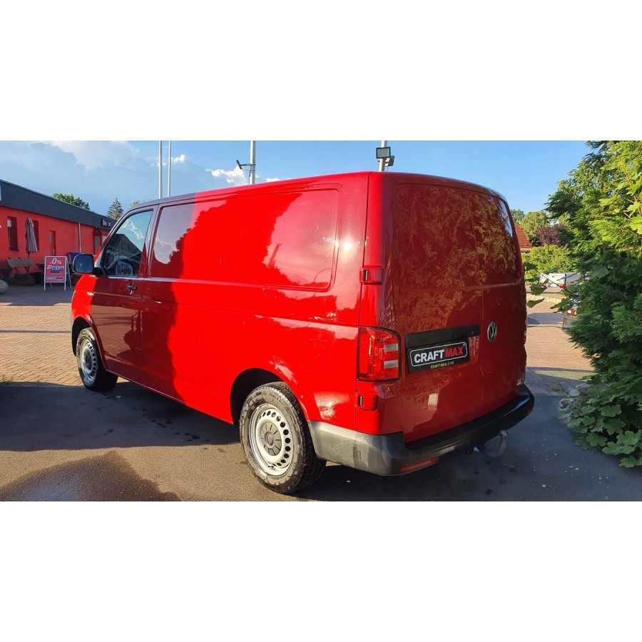 VW-Transporter-T6-Kasten-Fluegeltueren-rot-6