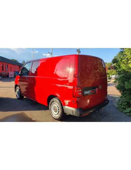 VW-Transporter-T6-Kasten-Fluegeltueren-rot-6