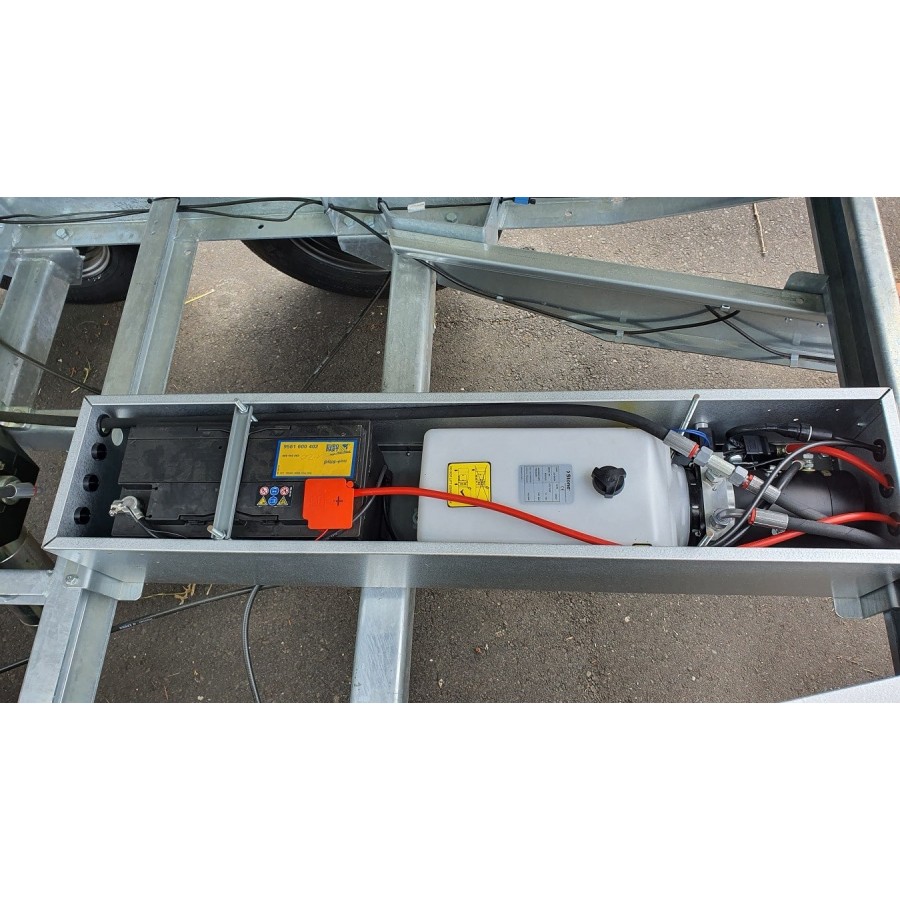 STEMA-3-Seiten-Kipper-TRIUS-3500-3