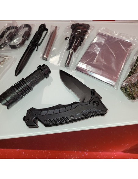 CRAFTMAX-Survival-Kit-15in1-Werkzeuge-Set-Rettungsdecke-Taktikstift-Taschenlampe-Zange-Drahtsaege-3