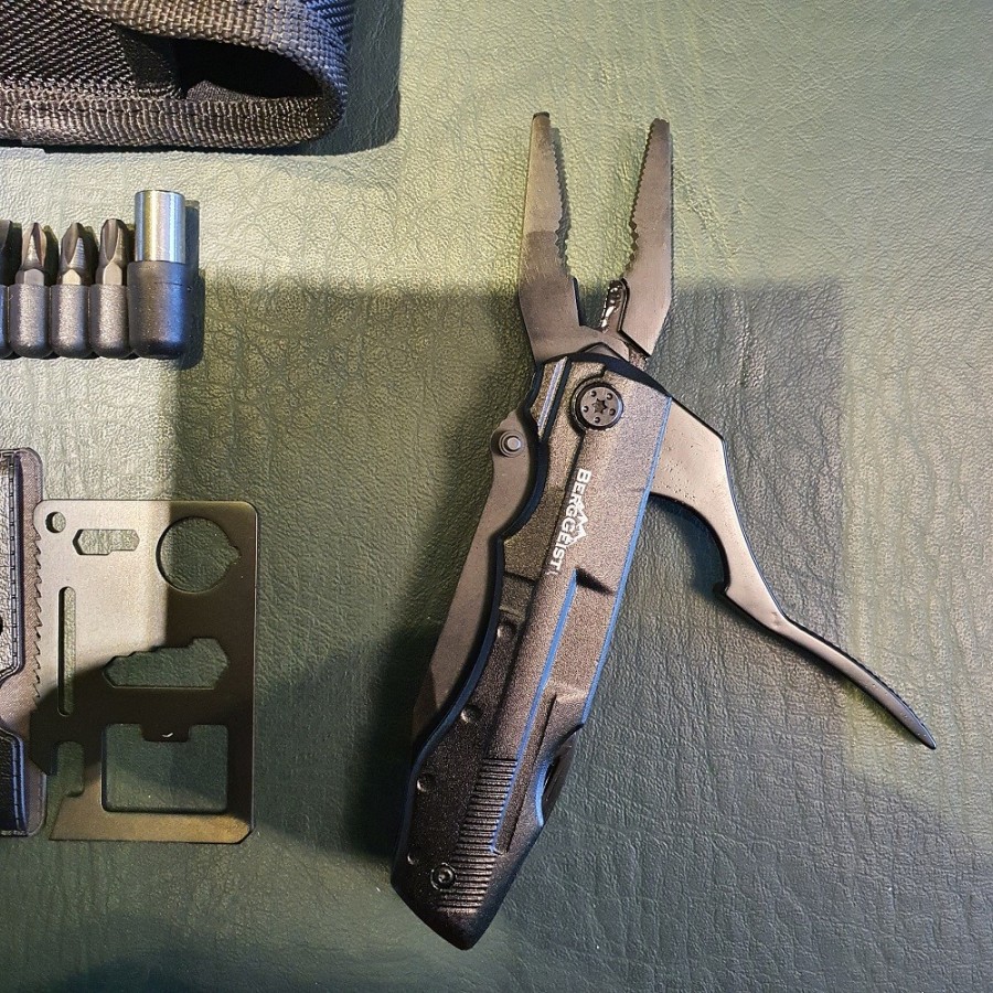 BERGGEIST-Taschenmesser-Zange-Bits-2