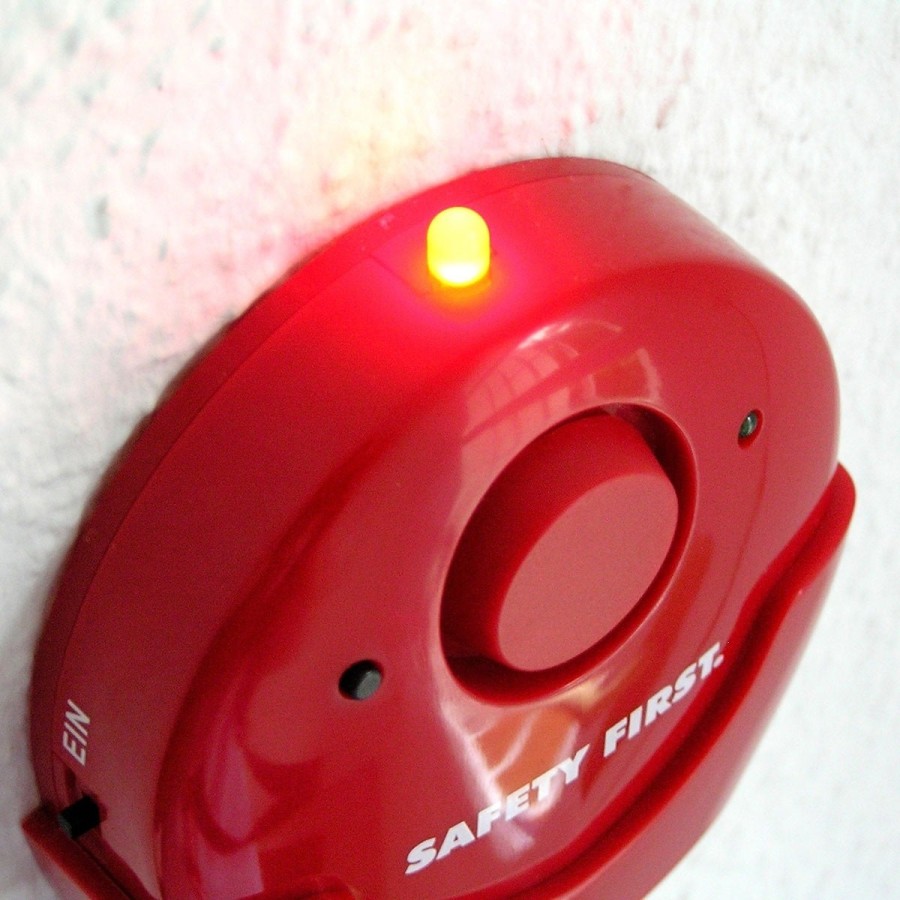 CRAFTMAX-red-allert-Notfallalarm-Panikausloeser-flash-LED-signalrot