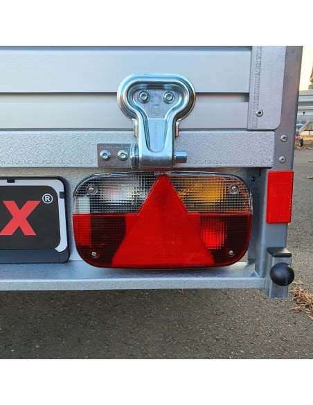 STEMA-Ruecklicht-Multipoint-III-5-pol-KZL-RFS-rechts