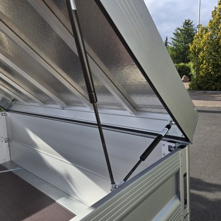 CRAFTMAX-ALU-Pritsche-mit-montiertem-Bordwandaufsatz-und-Alu-Deckel-ALU-Felgen-100kmh-2