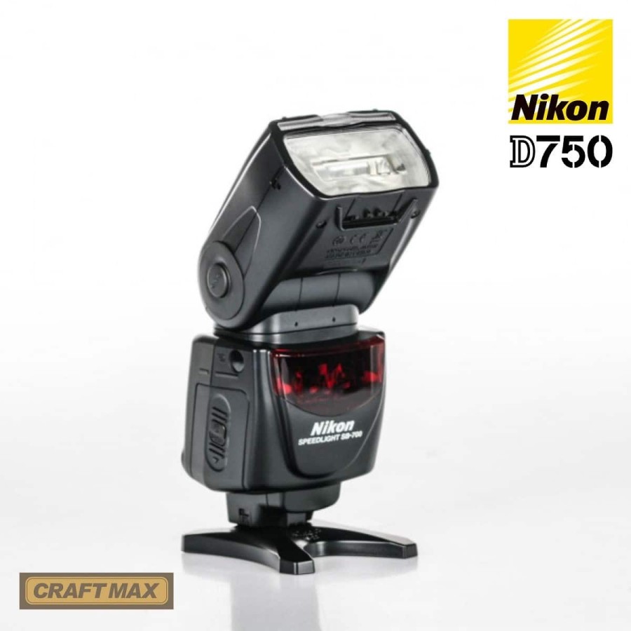NIKON-Blitzgeraet-SB-700