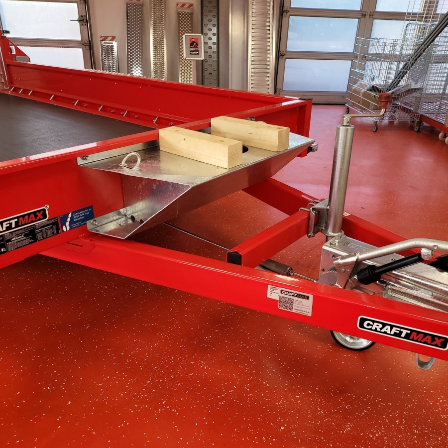 CRAFTMAX-MEGA-Baumaschinentransporter-3.5t-Schaufelauflage-schwenkbaren-Auffahrrampen-2730kg-Nutzlast-7