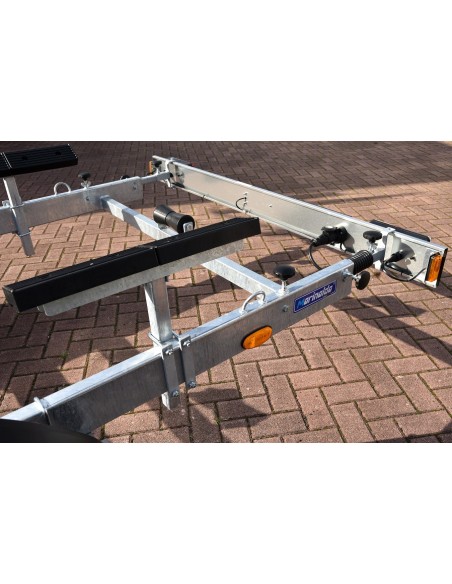 MARINALDA-Pazific-TM2001-Bootstrailer-Tandem-2000kg-9