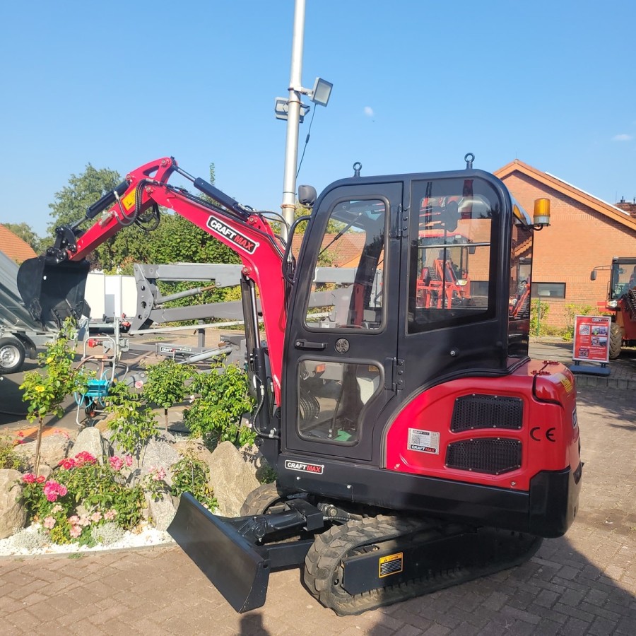 CRAFTMAX-Kettenbagger-1.8t-18.4KW25PS-Diesel-Glas-Fahrerkabine-Joystick-schwenkbarer-Baggerarm-1
