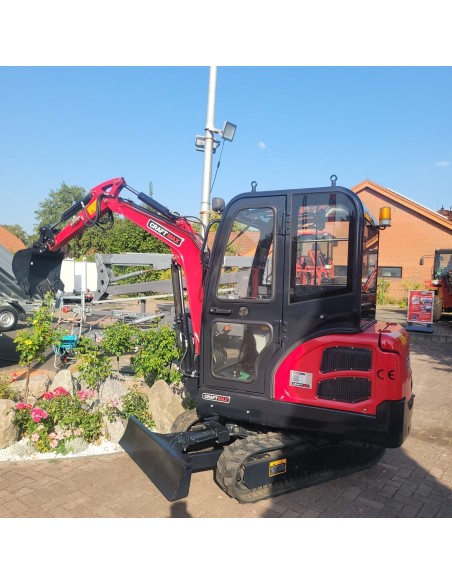 CRAFTMAX-Kettenbagger-1.8t-18.4KW25PS-Diesel-Glas-Fahrerkabine-Joystick-schwenkbarer-Baggerarm-1