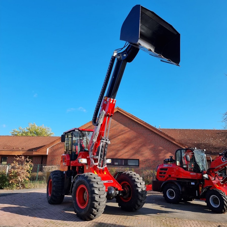 CRAFTMAX-TWL400CE-4×4-Radlader-Teleskoparm-4t-Hubkraft-10t-Eigengewicht-20m³-Schaufelkapazitaet-4