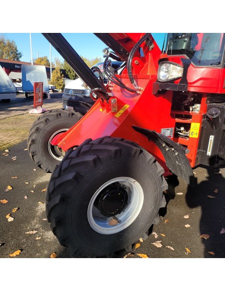 CRAFTMAX-TWL180CE-4x4-Radlader-Teleskoparm-1.800kg-Hubkraft-5