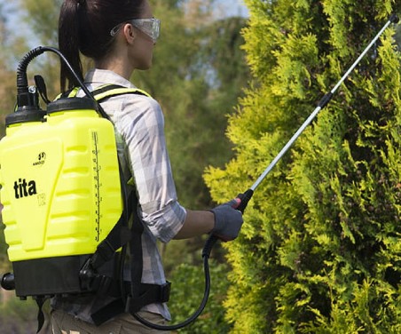 UnkrautEX-titaBackpack16-Rueckenspritze-Druckspruehgeraet-Rueckentragegeraet-16Liter-1