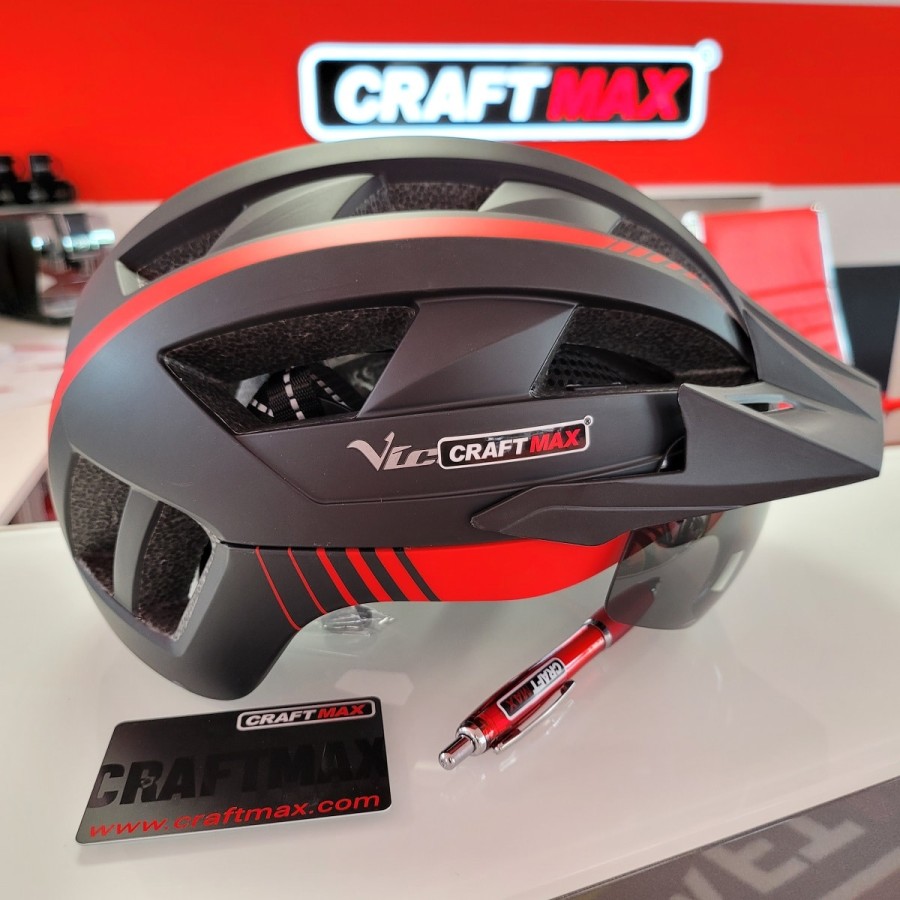 CRAFTMAX-vic-red-MTB-Fahrradhelm-atmungsaktiv-21-Belueftungskanaele-abnehmbarer-magnetischer-Visier-Schutzbrille-LED-Ruecklicht-