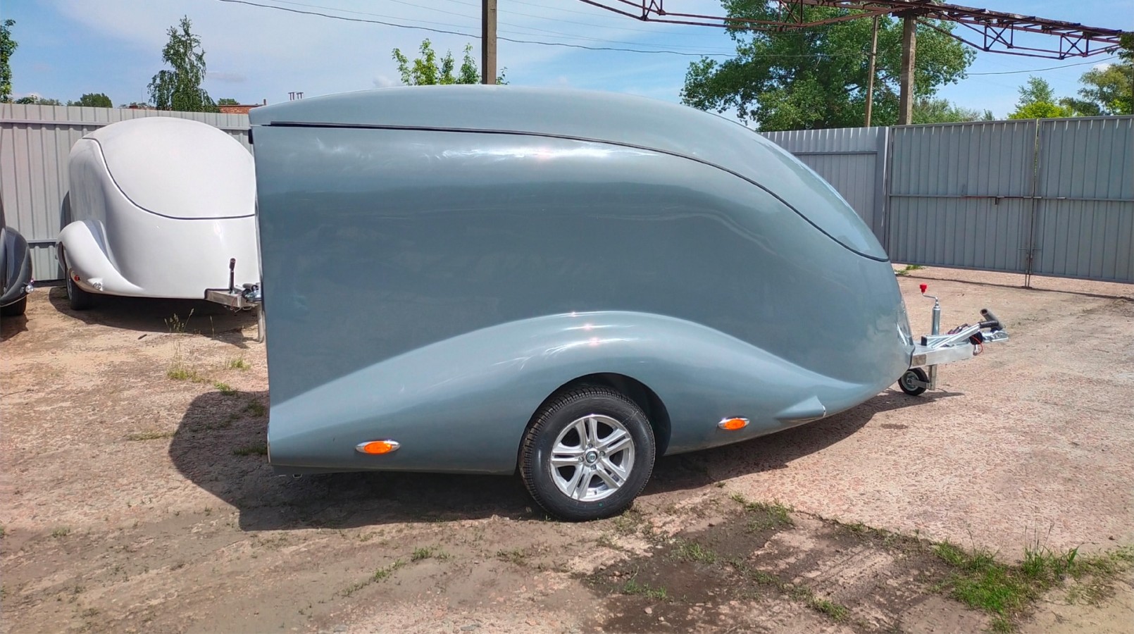 CRAFTMAX®-eXcali-BUR750-Luxus-Motorradtransporter-Alu-Vollpoly-V-Deichsel-20