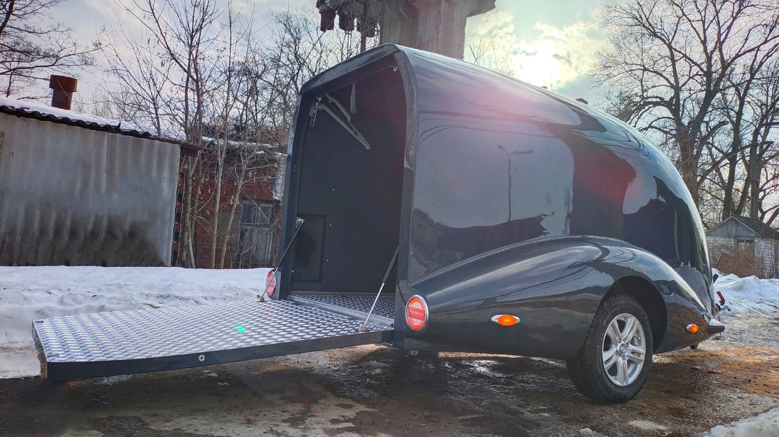 CRAFTMAX®-eXcali-BUR750-Luxus-Motorradtransporter-Alu-Vollpoly-V-Deichsel-33