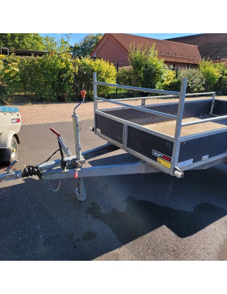 SARIS-C1C-1300kg-gebremst-Reling-H-Gestell-4